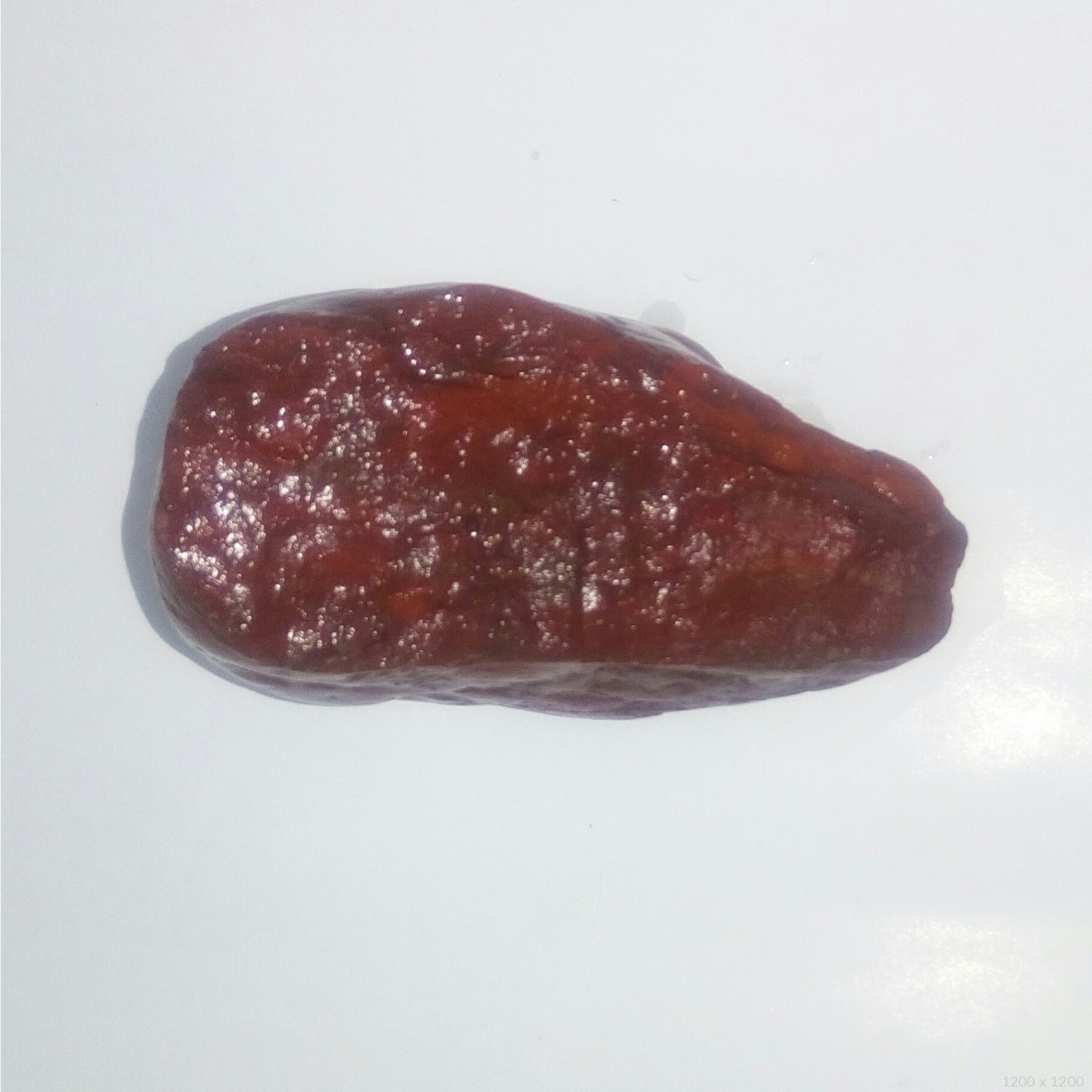 9×6×4厘米 重量:未知 底座:不含 运费:免运费 藏品意蕴:汉江鸡血石