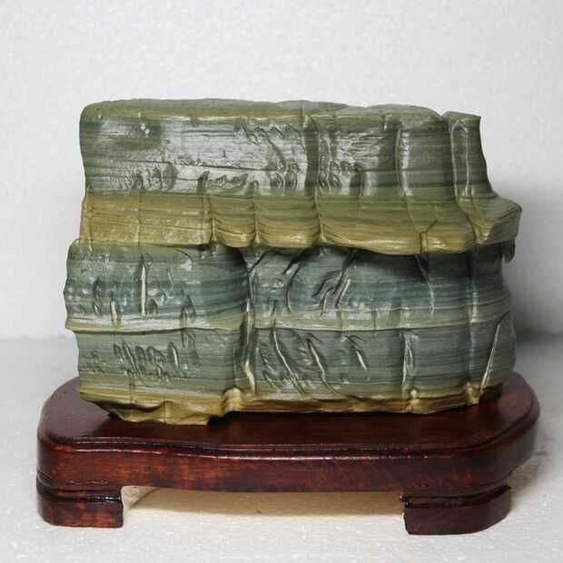 松花石摆件绿袍金带