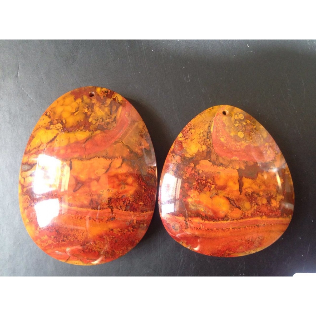 简介:广西南流江宝玉石成因环境较为独特