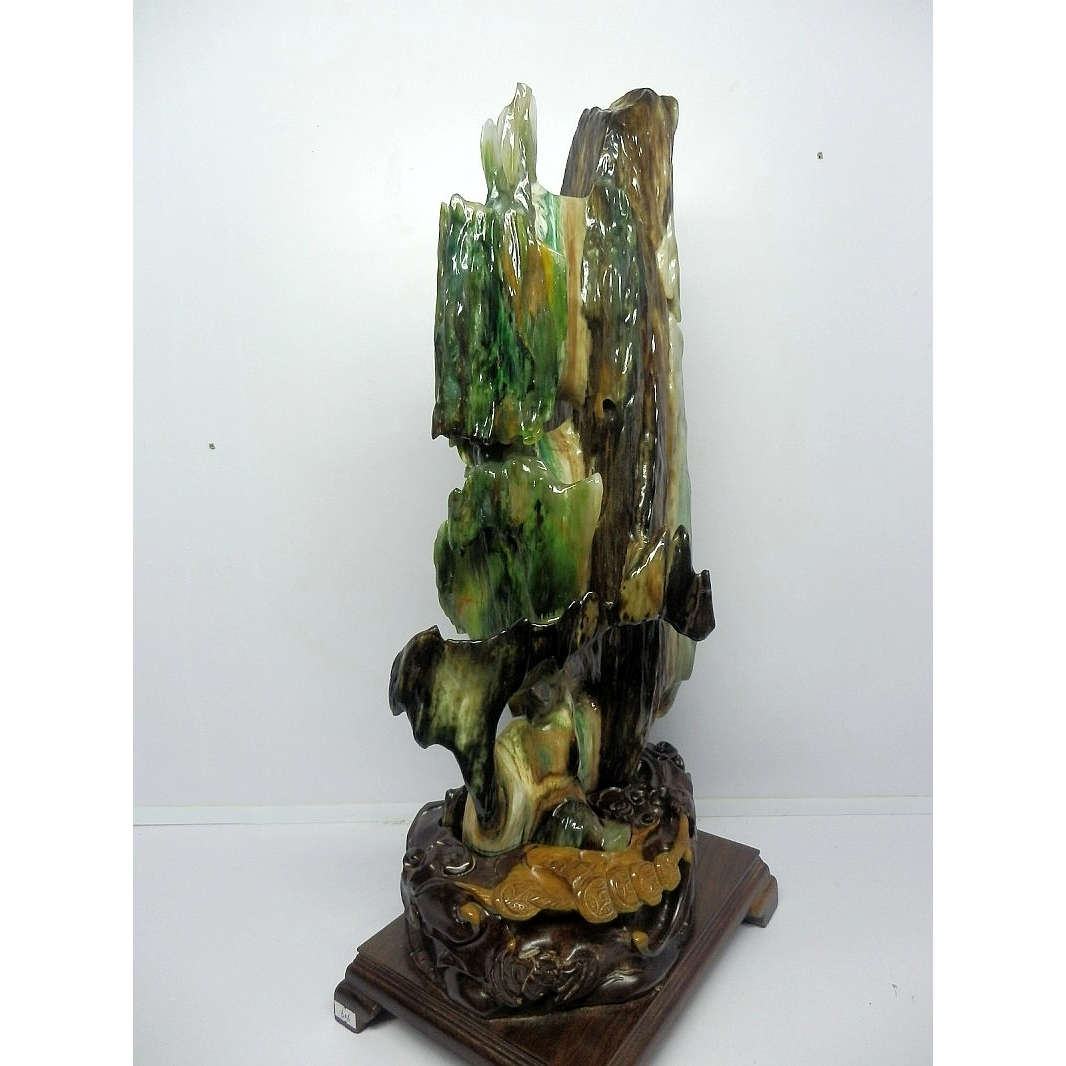 誉恒轩收藏品绿色树化玉 赛翡翠 稀世珍藏 镇宅风水玉石 石馆 国石网