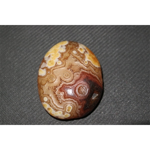 马料玛瑙原石手把件天然画面图案奇石摆件马达加斯加籽料