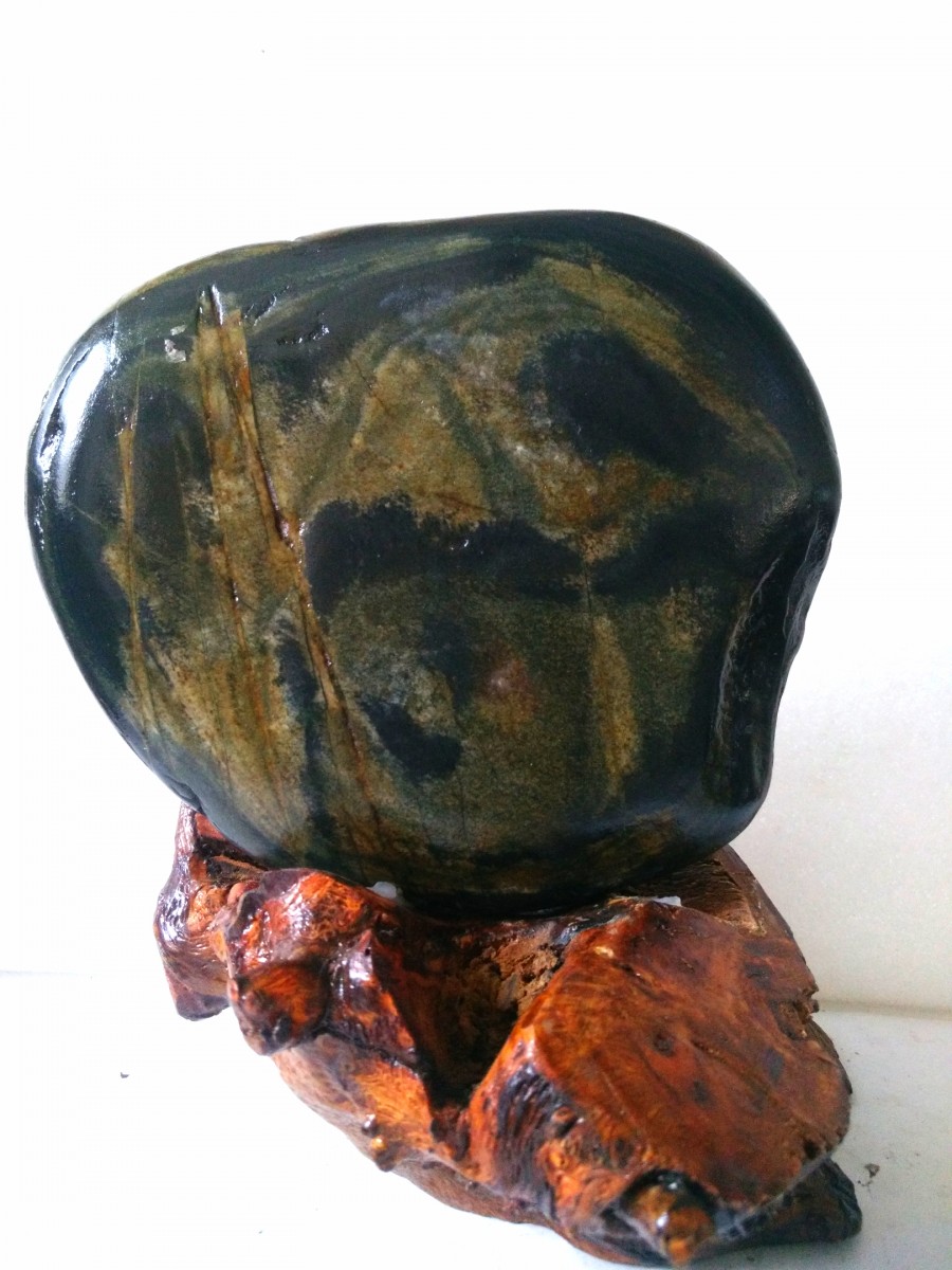 金沙江水墨画面石