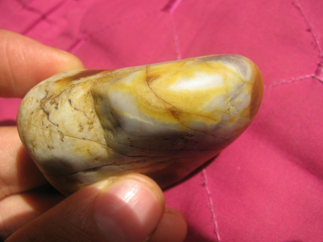 和田玉籽料原石奇石画面图案石象形动物狮子中国狮