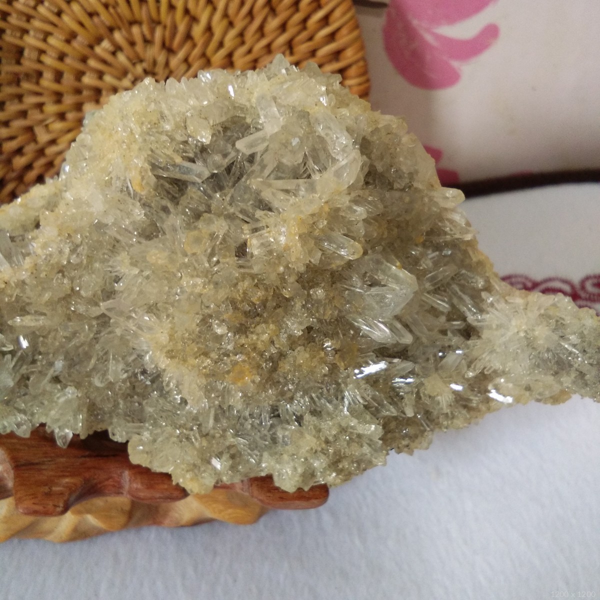 天然白水晶矿标"小袋鼠"(一口价)