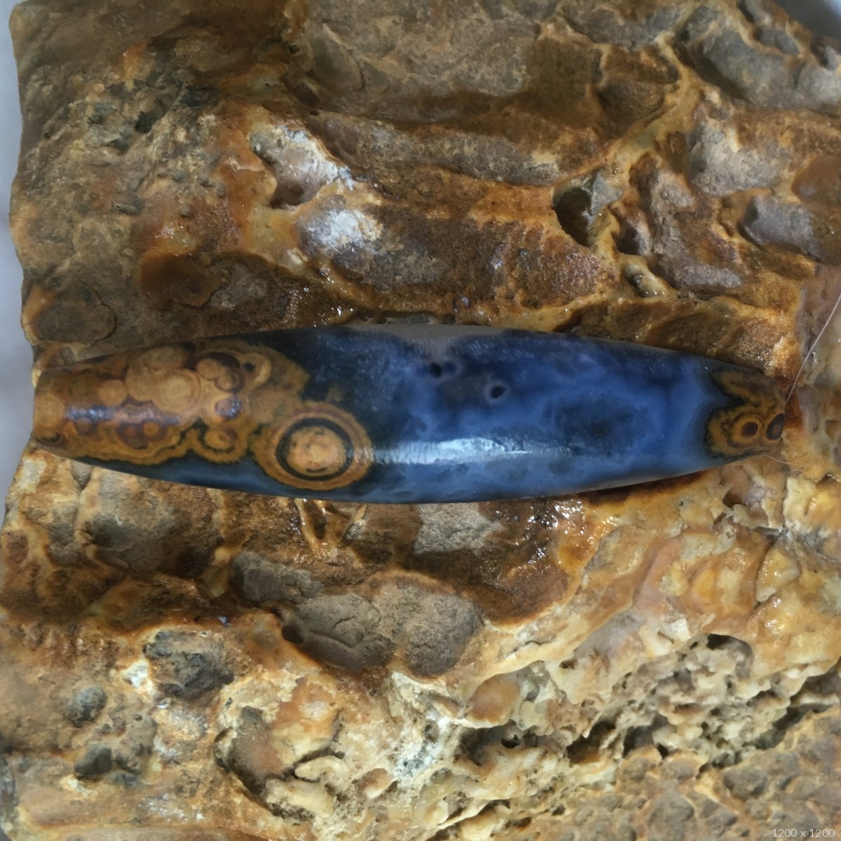 蓝玉髓青花象形玛瑙蒙天珠未抛光捡漏批发