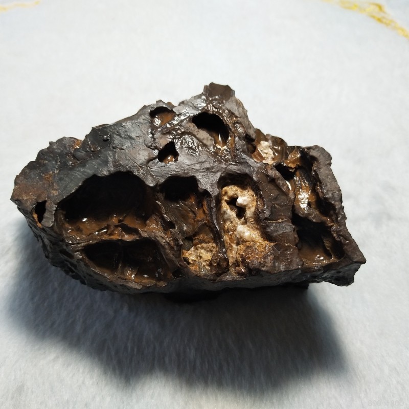 火山焰石(风洞)