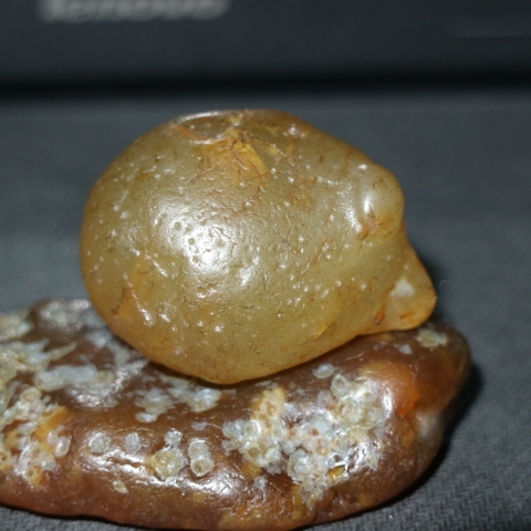 【硕鼠】象形玛瑙原石天然十二生肖奇石摆件嫩江水冲籽料