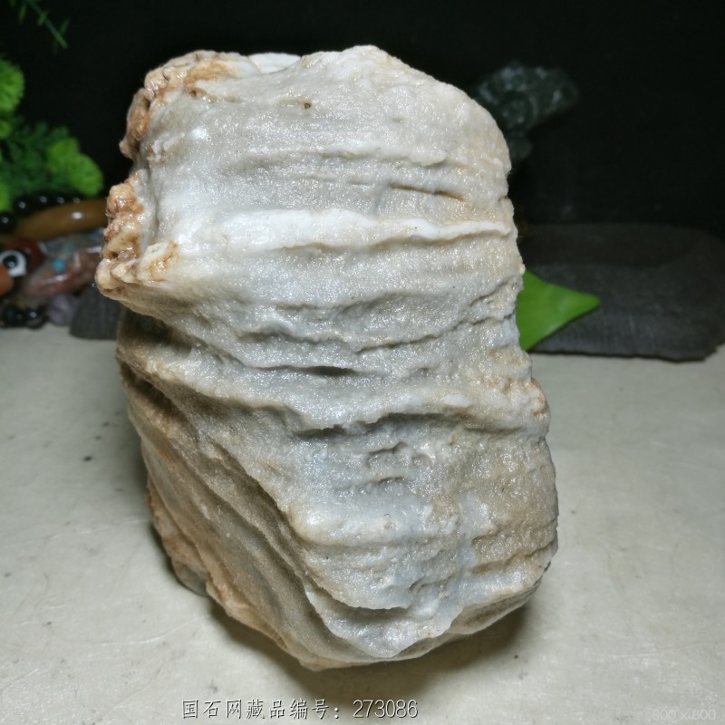 罗布泊青花戈壁料摆件