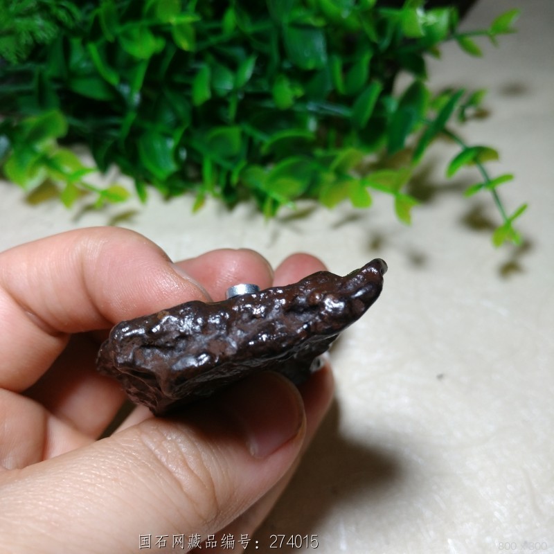 太空石(微磁) - 石馆 - 国石网