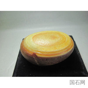 c39184马达加斯加冰彩玛瑙原石1000爱奇石语